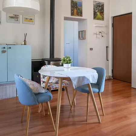 Navigli District Elegant Flat Free Wifi & Parking * Mailand