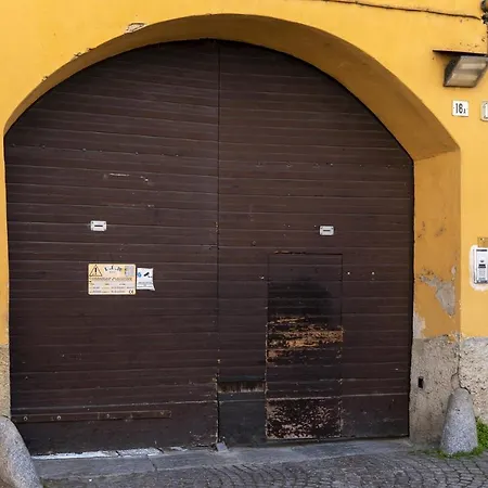 Navigli District Elegant Flat Free Wifi & Parking Διαμέρισμα *